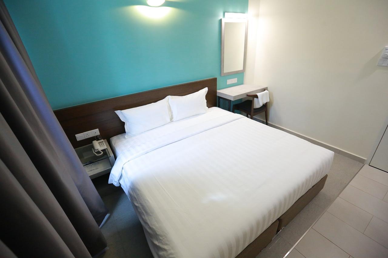 Pantai Regal Boutique Hotel Kuantan Extérieur photo