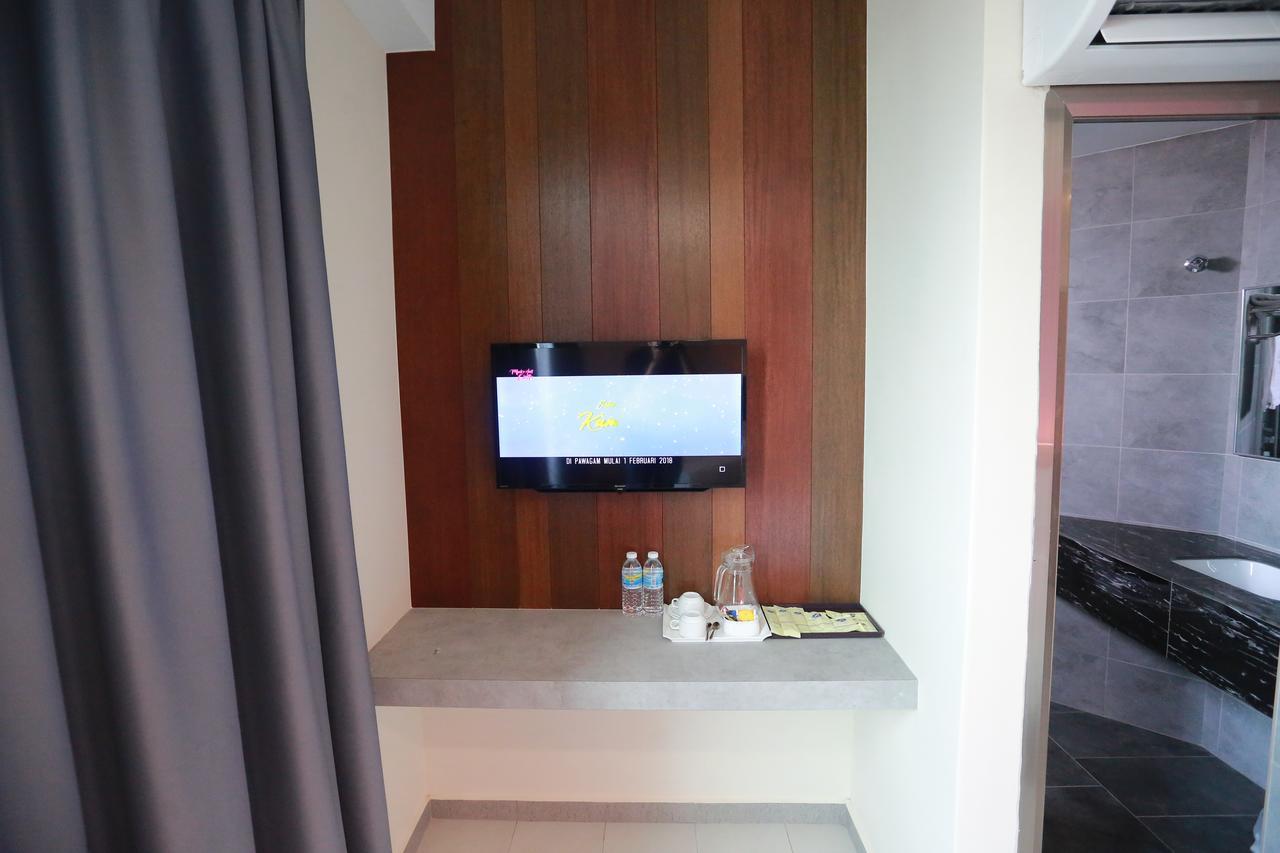 Pantai Regal Boutique Hotel Kuantan Extérieur photo